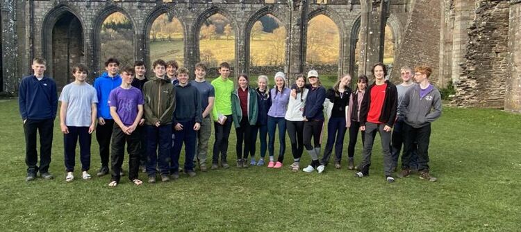 Gold D of E Expedition: Conquering the Hills of South Wales!
