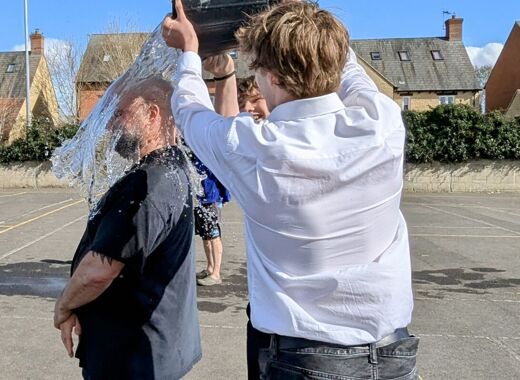 PXL 20250328 135405645~2