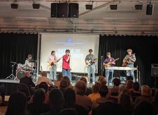 PXL 20250328 190014809