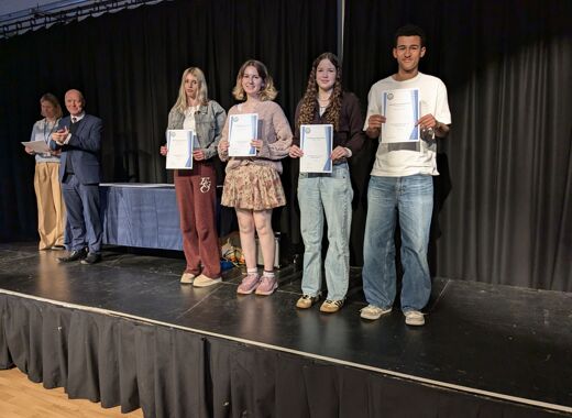 PXL 20250424 171052244~2