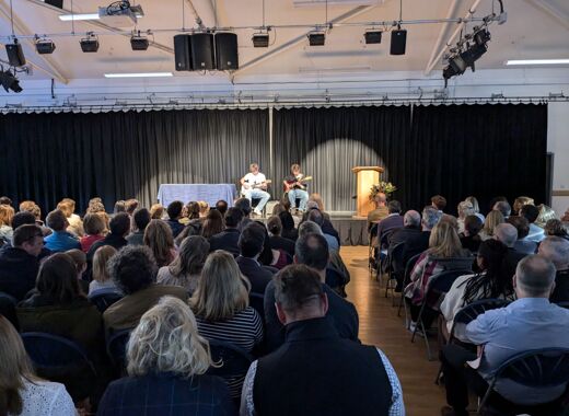 PXL 20250424 173153838