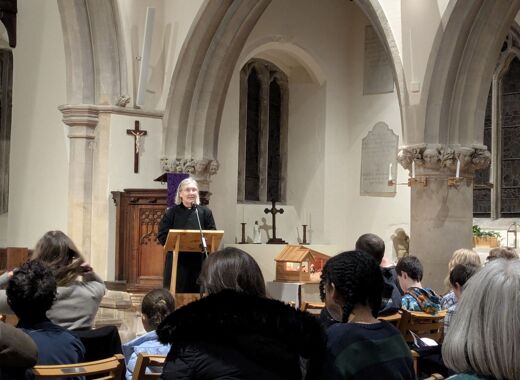 PXL 20251215 180300443